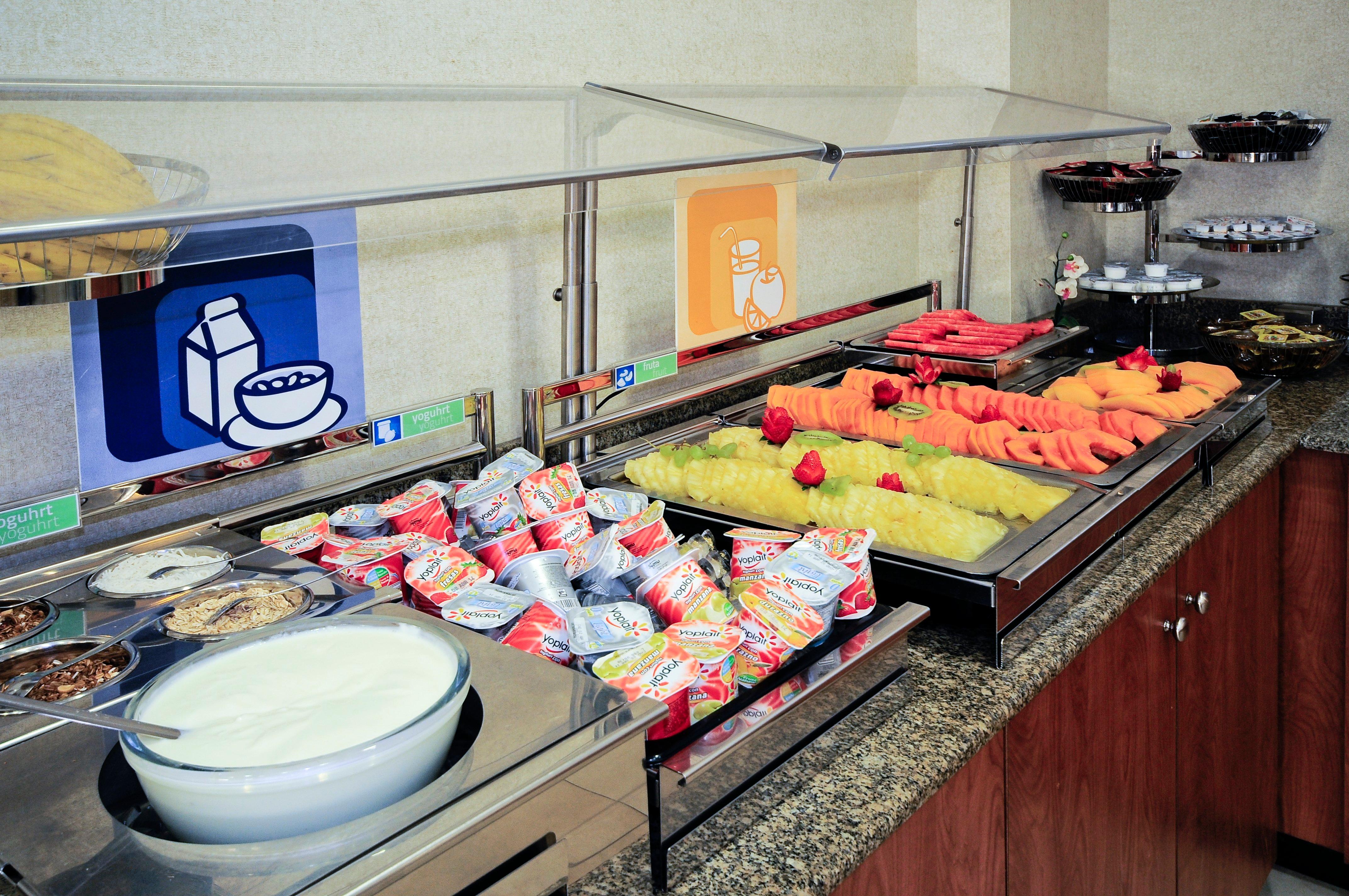 Holiday Inn Express & Suites Toluca Zona Aeropuerto By Ihg Dış mekan fotoğraf