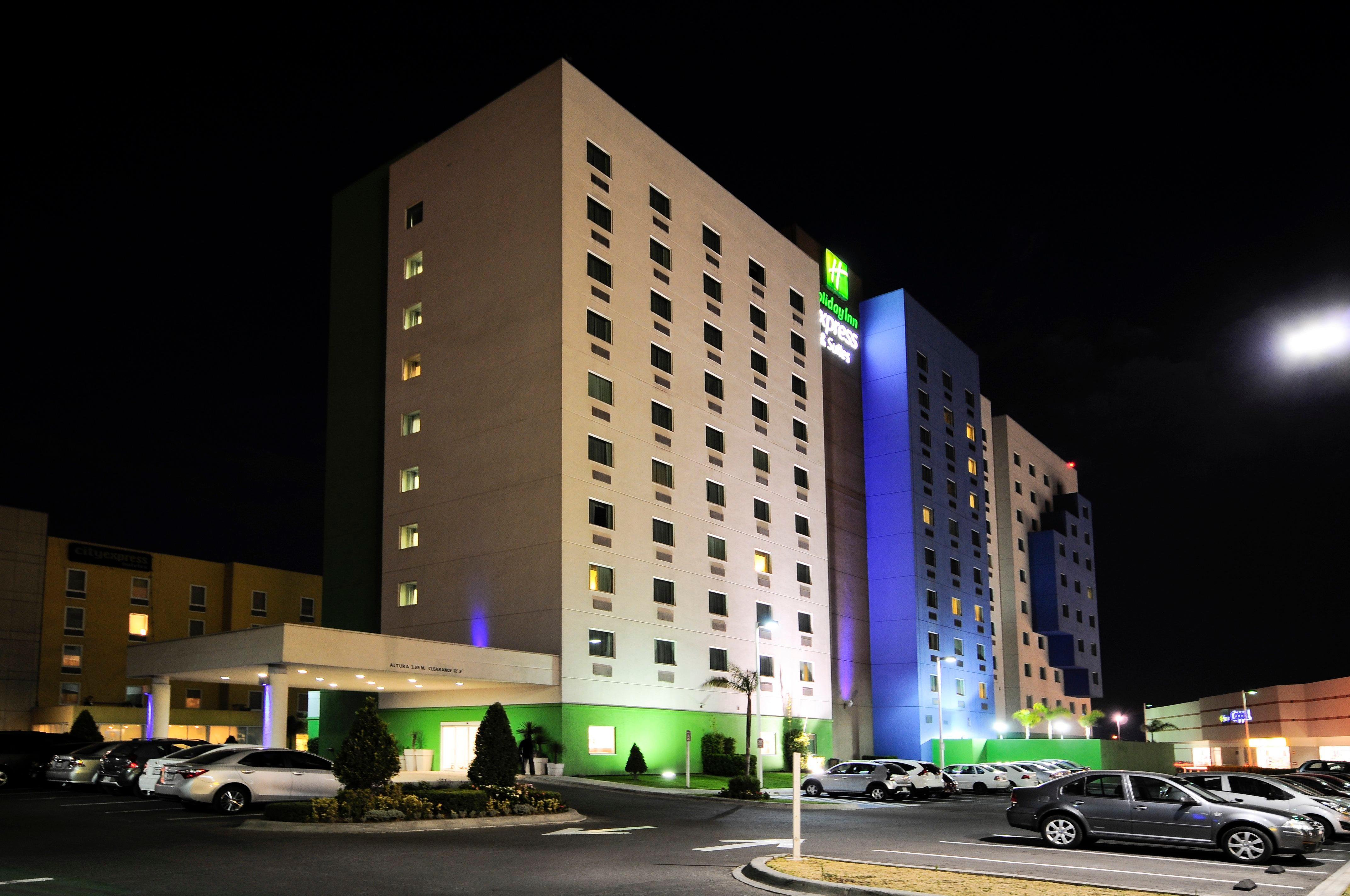 Holiday Inn Express & Suites Toluca Zona Aeropuerto By Ihg Dış mekan fotoğraf