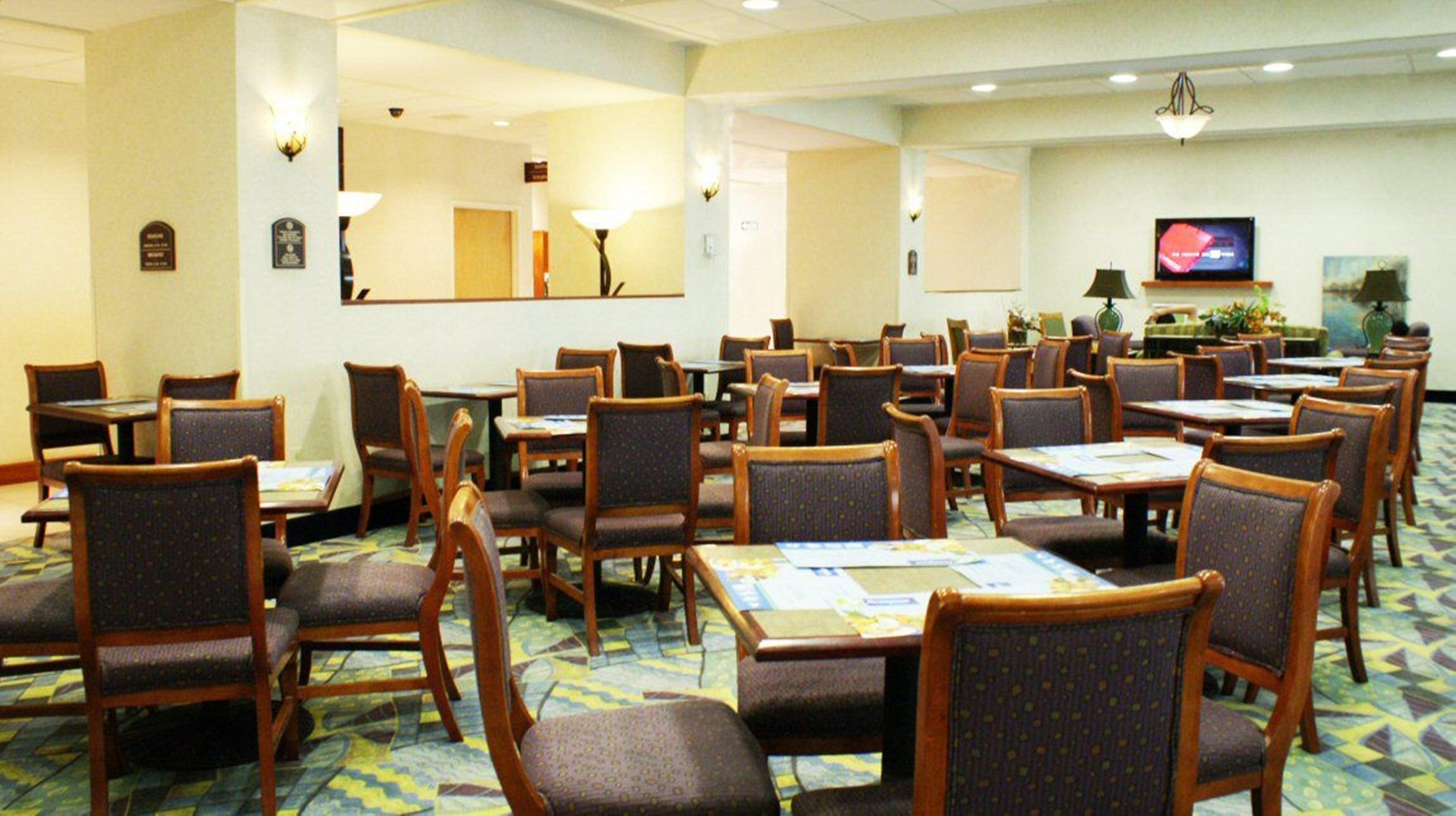 Holiday Inn Express & Suites Toluca Zona Aeropuerto By Ihg Dış mekan fotoğraf