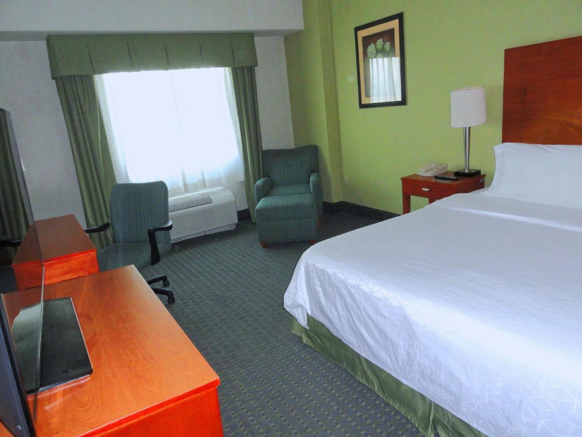 Holiday Inn Express & Suites Toluca Zona Aeropuerto By Ihg Dış mekan fotoğraf