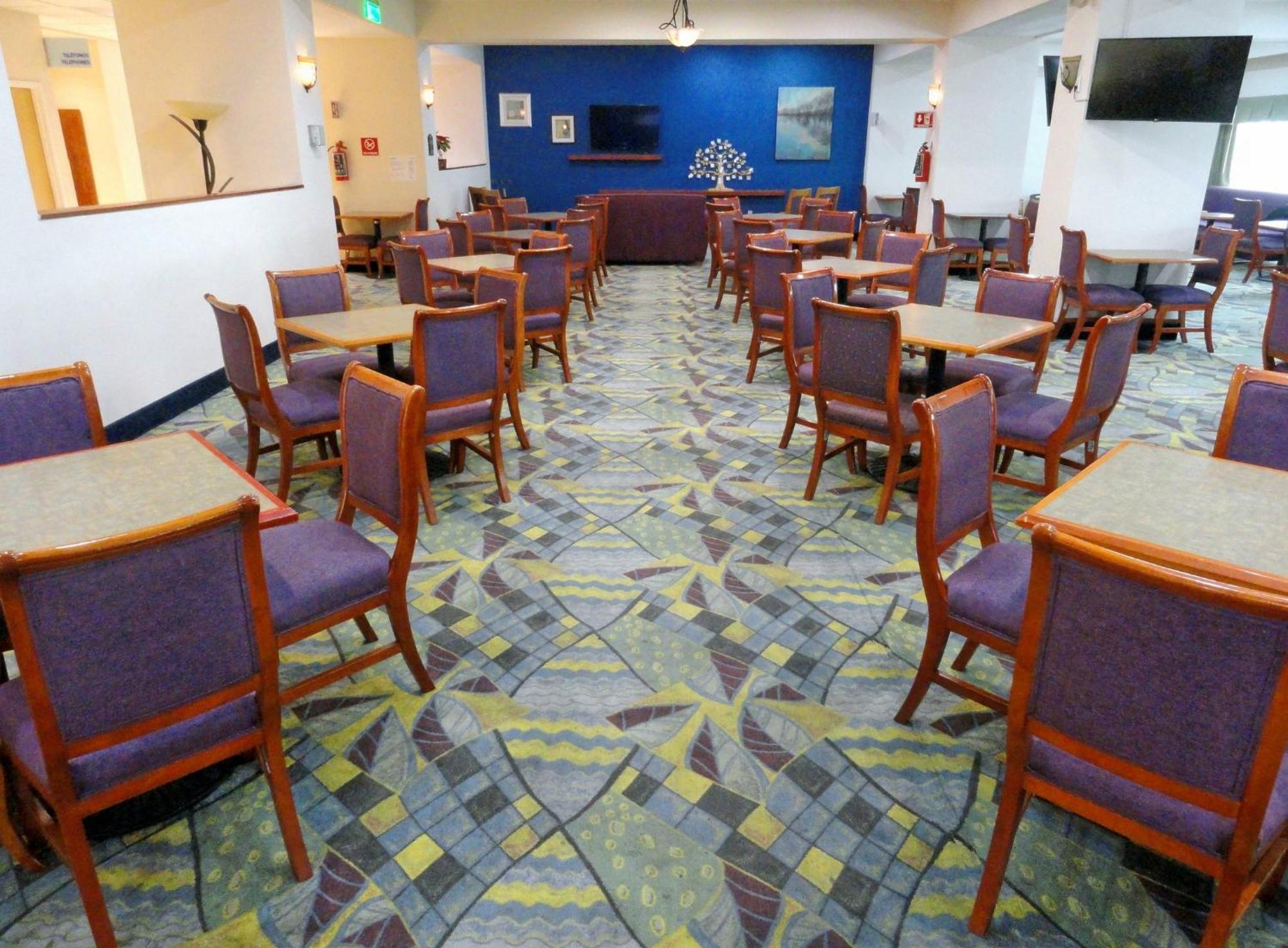 Holiday Inn Express & Suites Toluca Zona Aeropuerto By Ihg Dış mekan fotoğraf